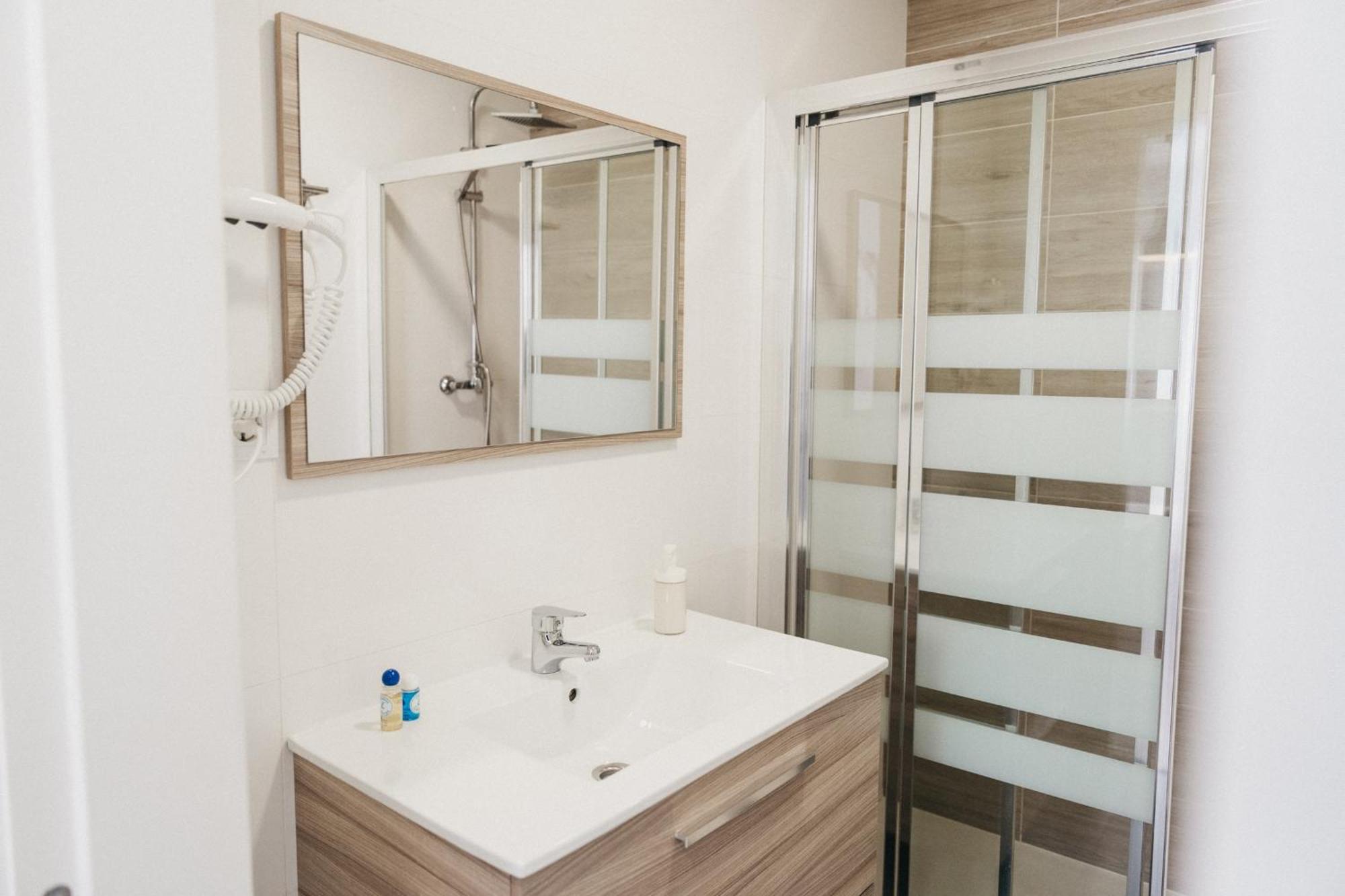 Marimel Nerja Alojamientos ภายนอก รูปภาพ